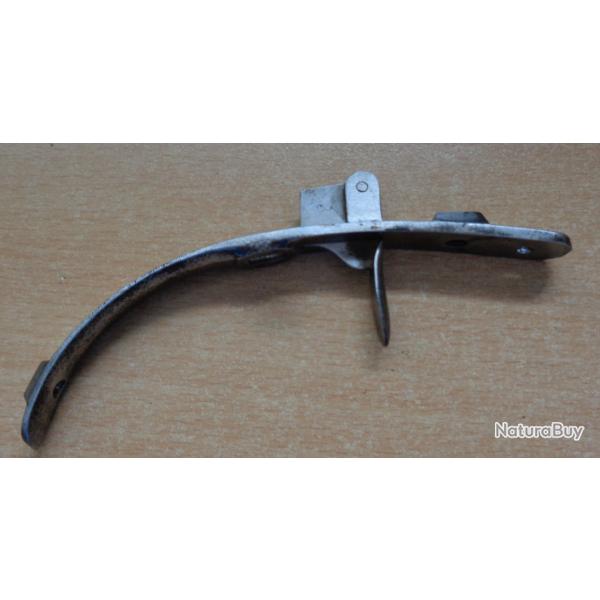 bride de pontet et d�tente de pistolet 1822 t bis
