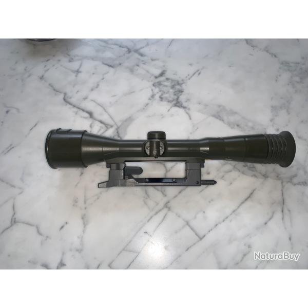 Rarissime lunette Hensoldt ZF 6X42. BL militaire d'origine, verte , pour le Sig 550 . �tat parfait