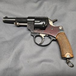 R&eacute;volver Chamelot Delvigne mod&egrave;le 1874 civil