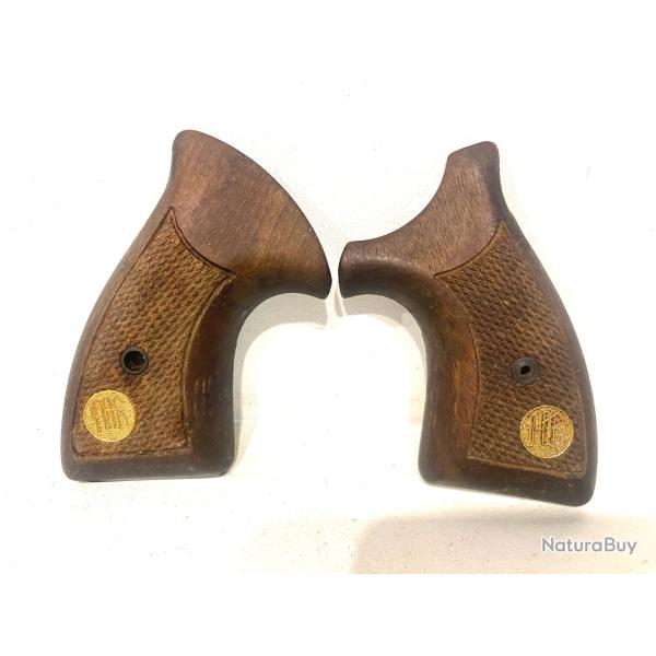 Ancienne Plaquette revolver Manurhin MR88 et 357 F1 Police Sp�cial