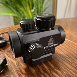 Red Dot Airsoft Viseur point rouge ITA CQB Noir - Marque UTG