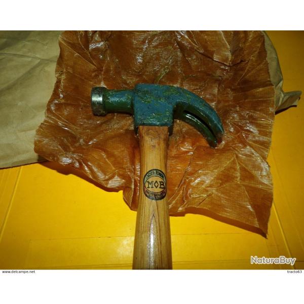 OUTIL MILITAIRE MARTEAU MODELE TL-39 DE FABRICATION FRANCAISE MOB DE 1960 DANS SA POCHETTE D'ORIGINE