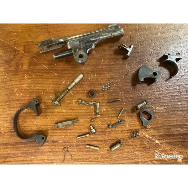 kit  25 pi�ces pour revolver iver and johnson calibre 32 sw. revolver nickel�