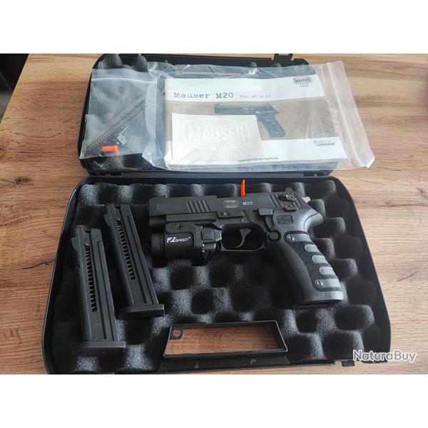Mauser M20 premi�re main, vis�e fibre, 2 chargeur et lampe.