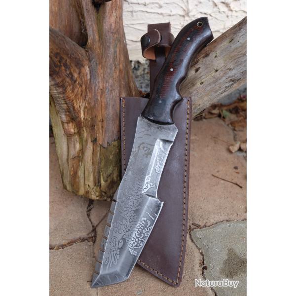 Couteau Bushcraft Trakker Lame Acier Carbone 1075 D�cor Dragon Manche Micarta �tui Cuir Fabr Artisan