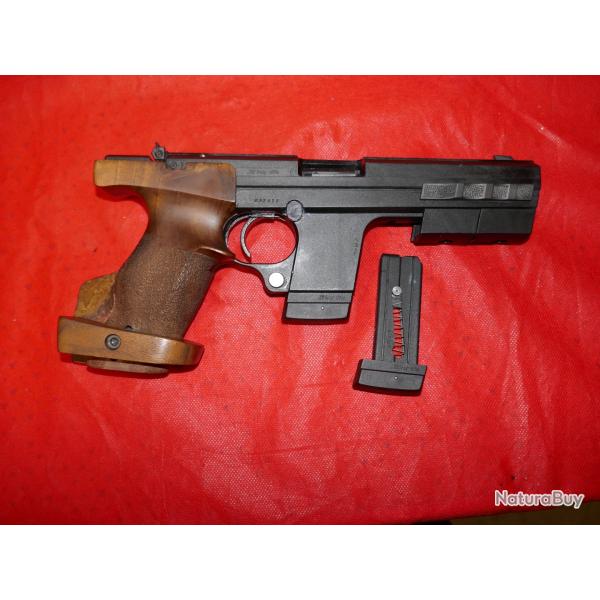 Pistolet HAMMERLI 280 en 22Lr avec ses 2 chargeurs