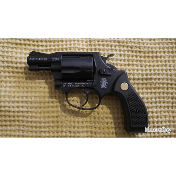UMAREX r�plique S&W Chiefs Special en 9mm PAK