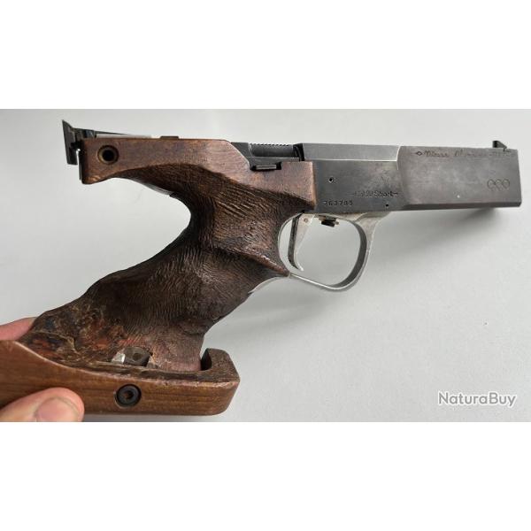 Pistolet de MATCH Unique DES  823 U - VO Vitesse Olympique semi-auto calibre 22 Short