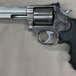 SMITH & WESSON Mod&egrave;le 686-3 6" Calibre 357mag d'occasion