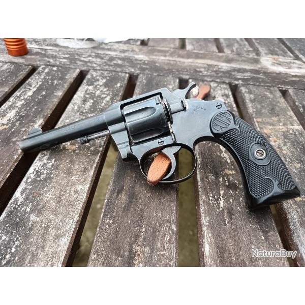 Colt new police calibre 38 S&W