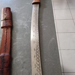 &Eacute;p&eacute;e sabre tribal africain pour d&eacute;co