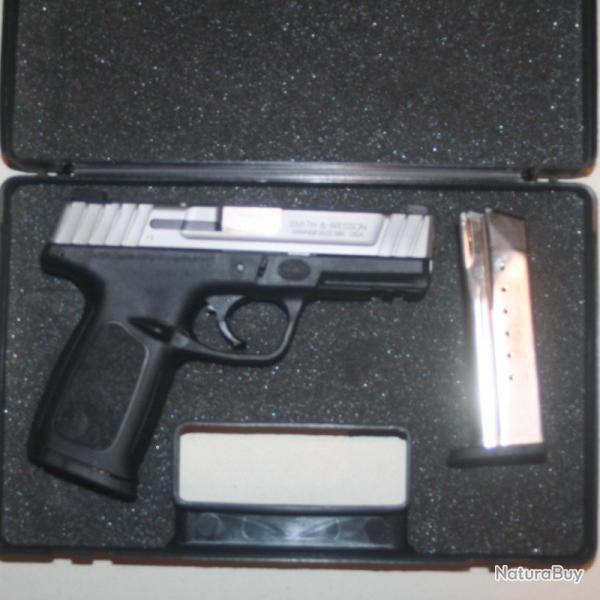 PISTOLET SMITH & WESSON SD9VE 9X19