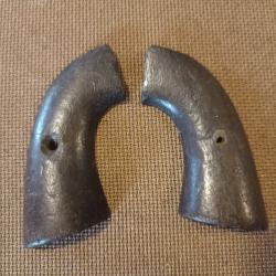 Belle paire de plaquettes en bois revolver Colt 1851 a poudre Cal 36