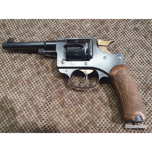 belle occasion : revolver MAS mod�le 1892 calibre 8 mm 92 - canon miroir