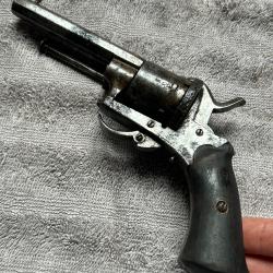 Revolver &agrave; broche 7mm