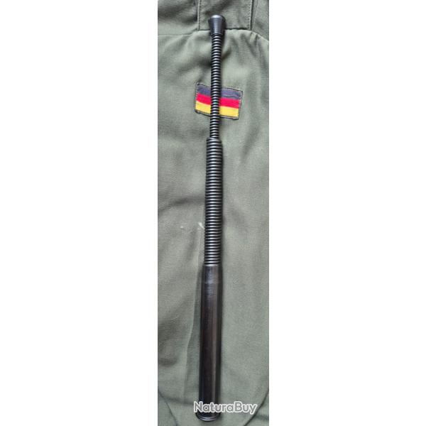 Matraque t�lescopique type SIPO en acier