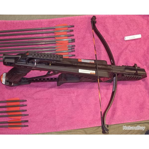Arbal�te Cobra R9 noire 90 lbs 240 FPS EK Archery