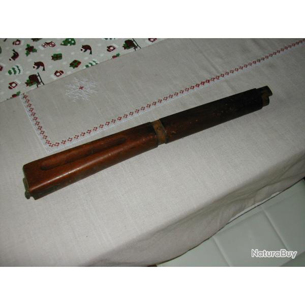 fut avant partie inf�rieure du fusil fran�ais MAS 36  matricul� AVANT GUERRE  en noyer parfait �tat