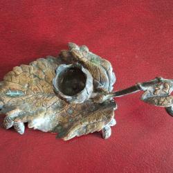 Bougeoir rat de cave en bronze