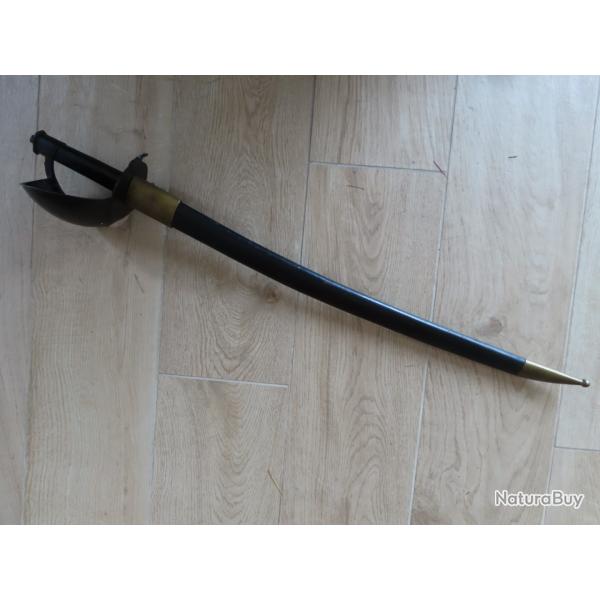 Sabre d'abordage, cuill�re � pot. Marine.