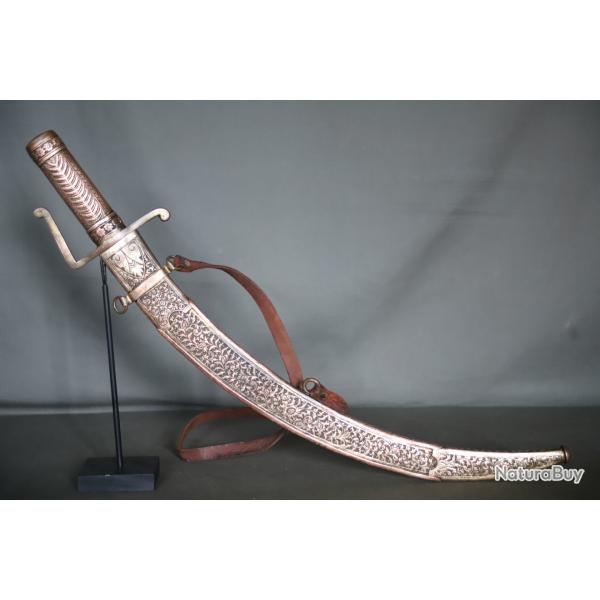 Sabre dans le go�t oriental tout en cuivre argent� - 19�me si�cle