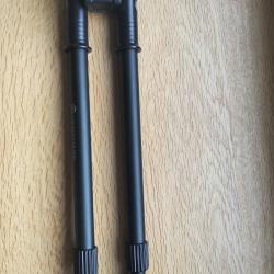 Bipied Vanguard Equalizer 2QS - Tr&egrave;s bon &eacute;tat - Fixation rapide