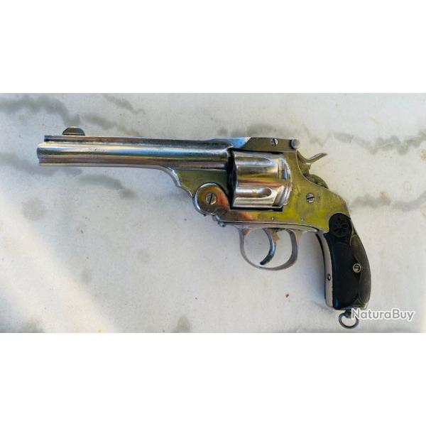 Imposant revolver type Smith & Wesson  calibre 44 Russian Nickel�