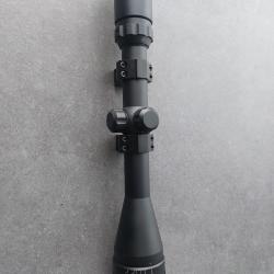 Lunette de tir 6-24&times;50 avec colliers
