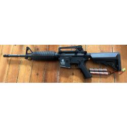 R&eacute;plique airsoft AEG LT-03 GEN2 M4A1 pack complet R&eacute;f&eacute;rence : LK9006 + accessoires