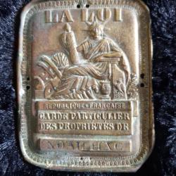 Plaque  de garde particulier.