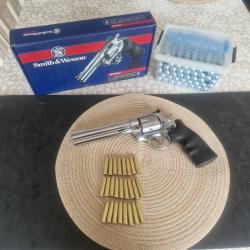 Smith et wesson model 629 classic 44 magnum,replique umarex