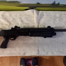 fusil &agrave; pompe Fabarm STF 12 pistolgrip 12/76