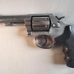 Revolver Smith & Wesson mod. 64 Military and Police cal. 38 sp