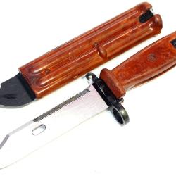Ba&iuml;onnette sovi&eacute;tique 6x4 pour les fusils d'assaut AKM et AK-74 (de fabrication d'Izhevsk) 3