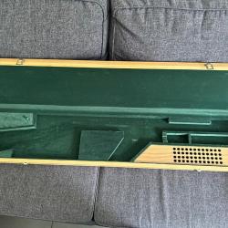 Raret&eacute; coffret long en bois blond pour deux armes &agrave;