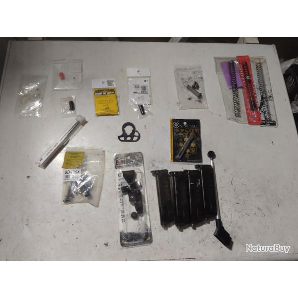 Lot d'accessoires airsoft m4 mp9 ressort ...