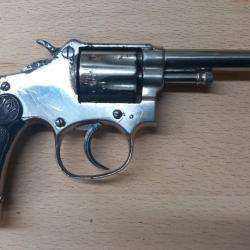 revolver Smith et Wesson ladysmith 1st model, Cal. 22 S&W