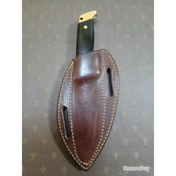 Couteau de la Maison des Coutelier MC thiers  mod�le rare cr�� pour l armurerie Briano
