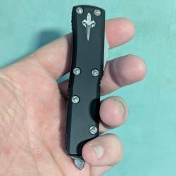 Marfione Custom, peigne a barbe automatique