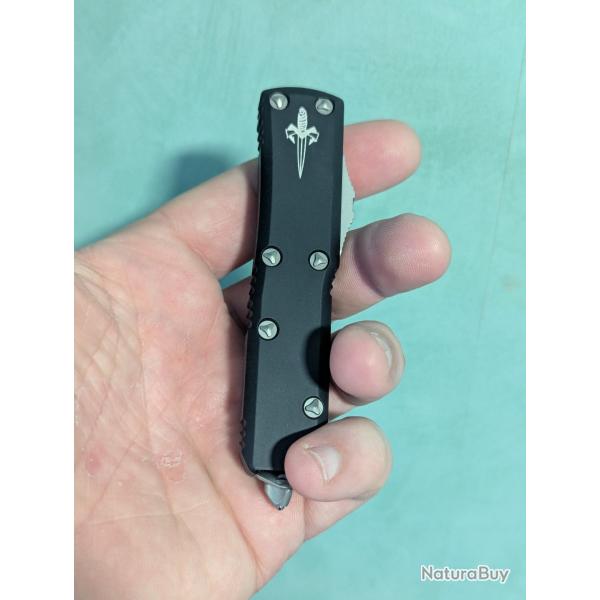 Marfione Custom, peigne a barbe automatique
