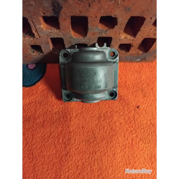 Bas moteur / carter moteur tron�onneuse Stihl 025 C
