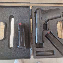 CZ P10 F
