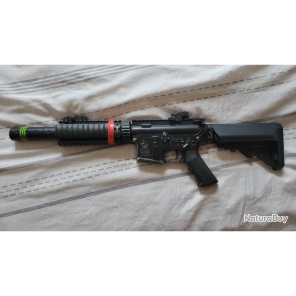 M4 Cybergun Non fonctionnelle - 1� sans r�serve !