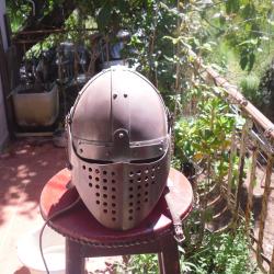 casque &agrave; nasal et visi&egrave;re