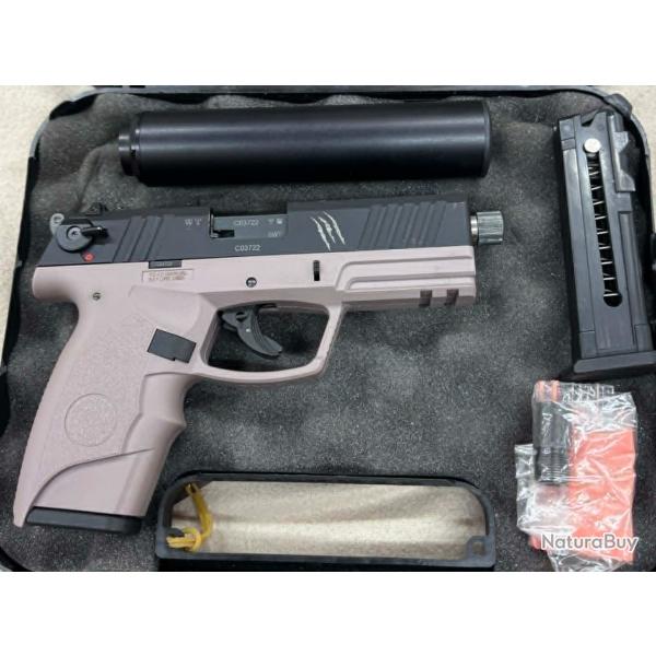 ISSC Mod�le Raptor Calibre 22LR d'occasion
