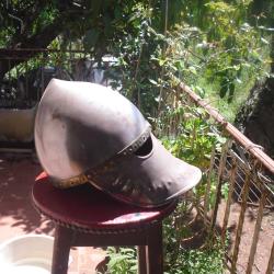 casque d&eacute;but du moyen &acirc;ge