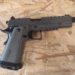 Pistolet Tisas 2011 Bull Barrel Night Stalker 9x19 optic ready