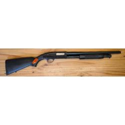 Fusil a pompe Mossberg Maverick calibre 12/76 en tr&egrave;s bon &eacute;tat