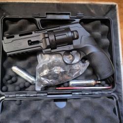Vend Umarex T4E HDR 50 / TR50 calibre .50 CO?, en bon &eacute;tat g&eacute;n&eacute;ral, fourni dans sa mallette d?origin