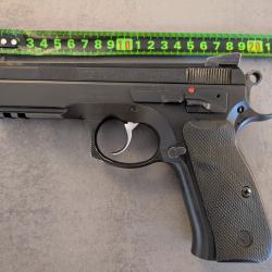Pistolet CZ mod&egrave;le SPO1 shadow cal 9mm 4 chargeurs